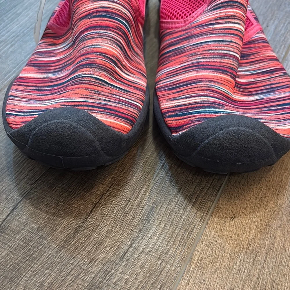 NWT Lands' End Women’s Classic Slip on Water Shoe Size 10‎ Pink Orange Navy